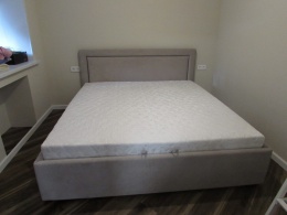 Двуспальная кровать Continental