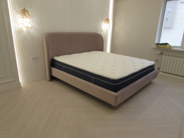 двуспальная кровать Ella