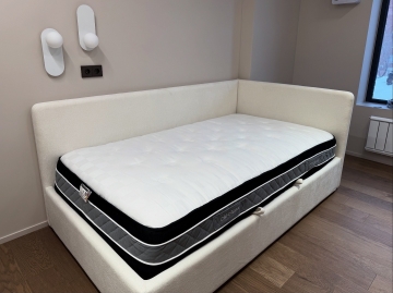 Мягкая детская кровать Moti